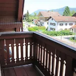 Bei Weirich Konukevi 3*
