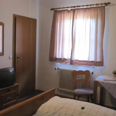 Bei Weirich Guest house